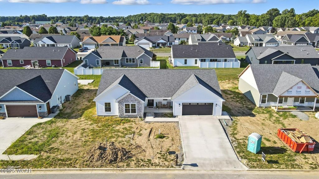 Photo of 3687 Comanche Drive, Lima, OH 45807 (MLS # 307877)