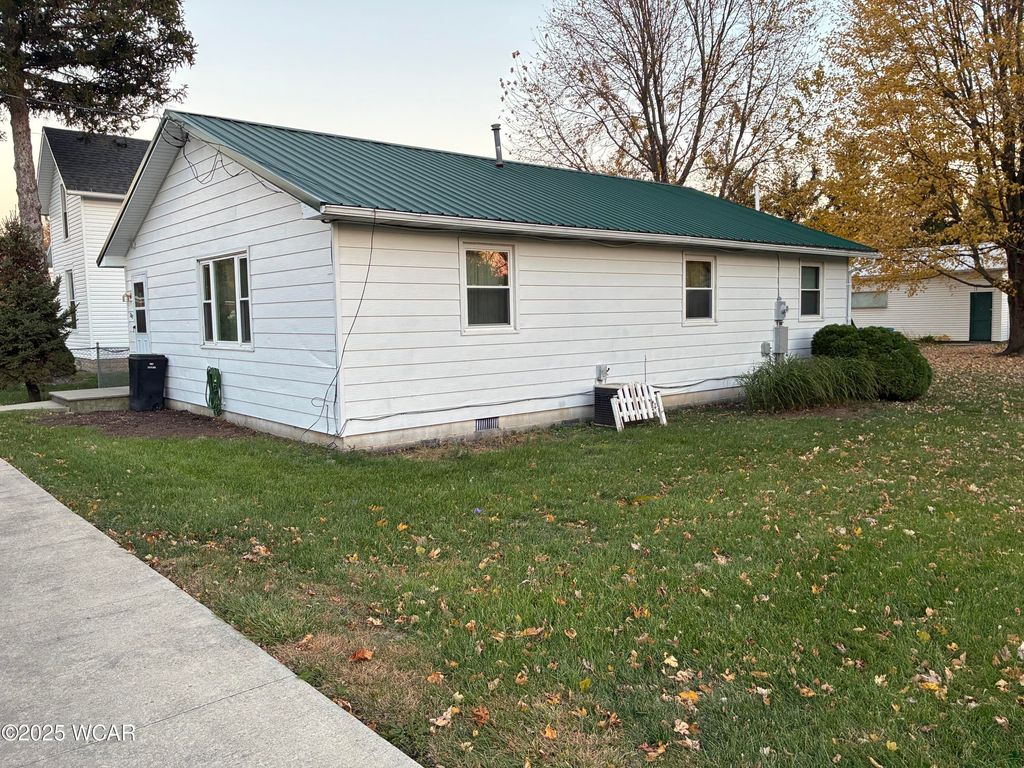 Photo of 207 Prospect Street, Beaverdam, OH 45808 (MLS # 308794)