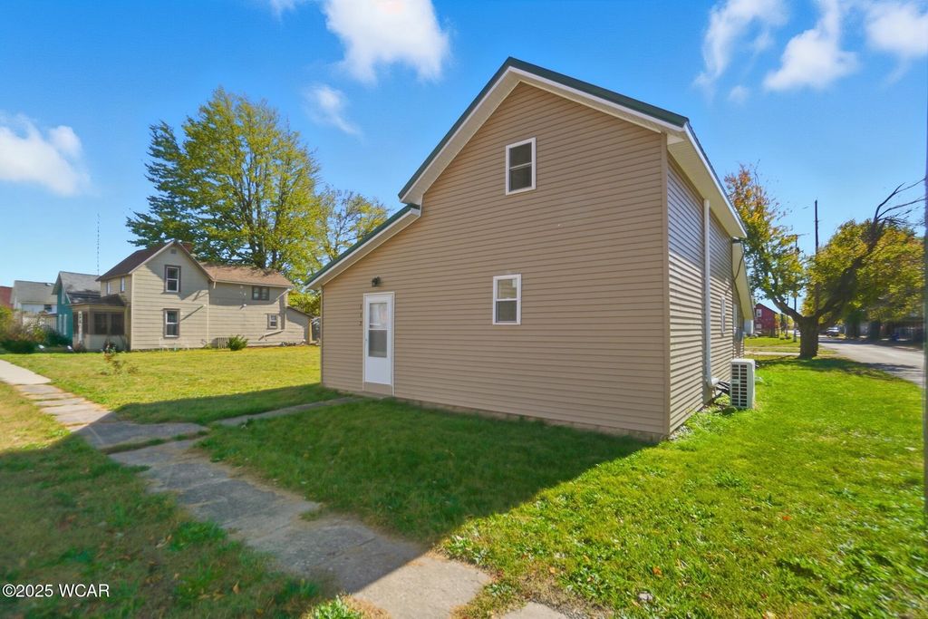 Photo of 112 W Railroad Street, Van Wert, OH 45891 (MLS # 308617)