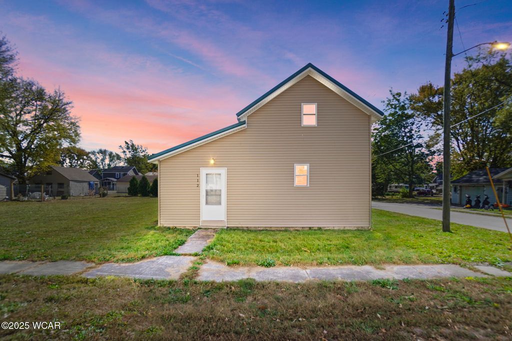 Photo of 112 W Railroad Street, Van Wert, OH 45891 (MLS # 308617)