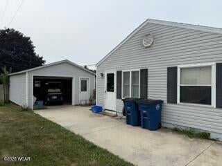 Photo of 729 Lake Avenue, Saint Marys, OH 45885 (MLS # 310878)