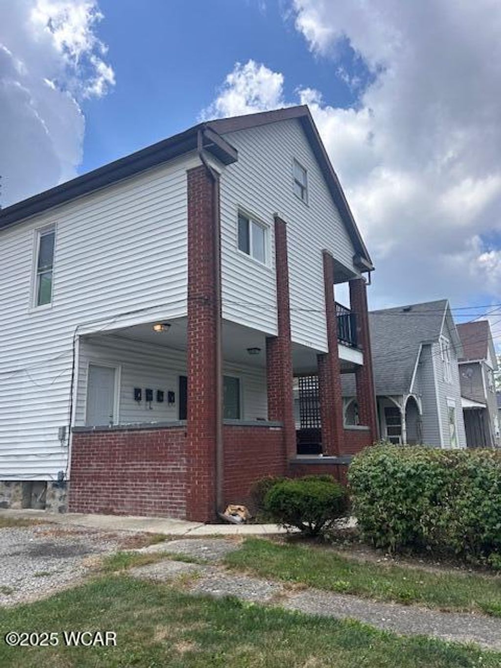 Photo of 739 W Wayne Street #3, Lima, OH 45801 (MLS # 308469)