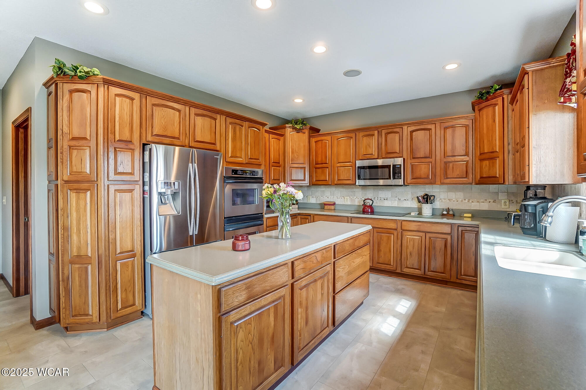 Lima, Ohio 45805, United States, 5 Bedrooms Bedrooms, ,5 BathroomsBathrooms,Residential,Active,100428