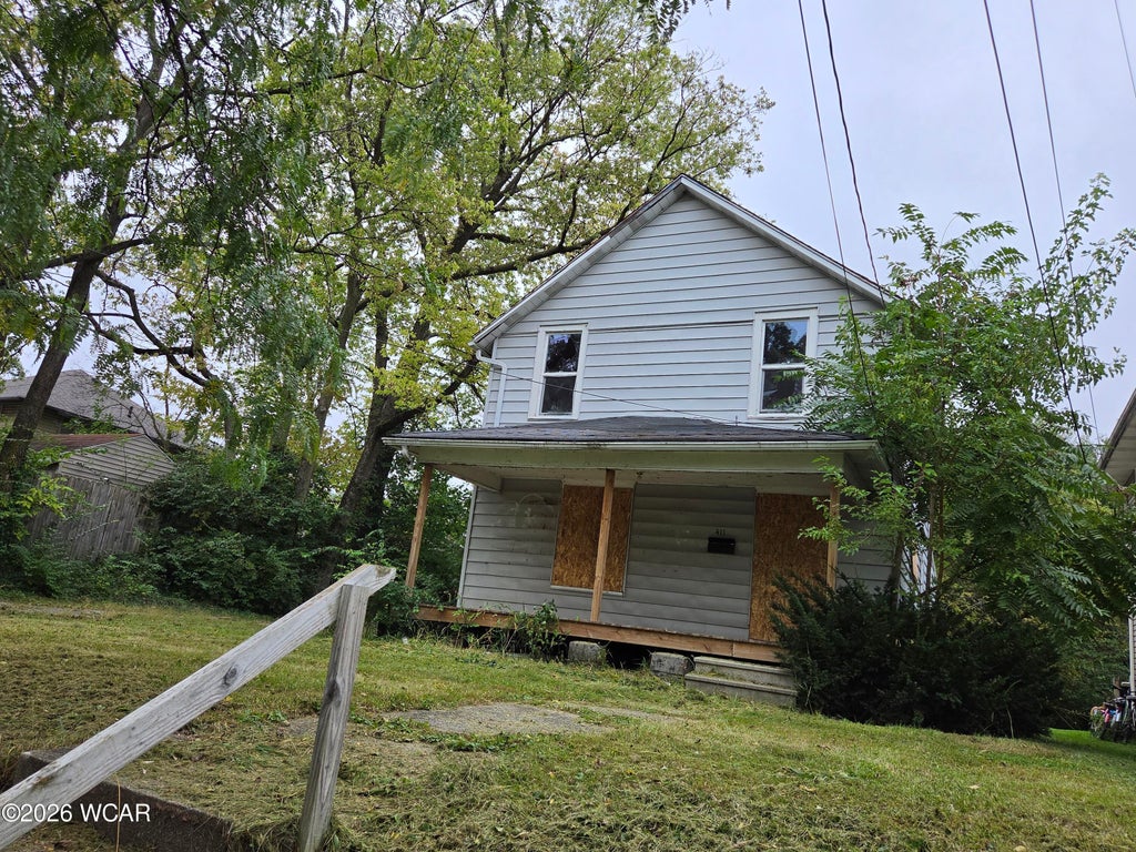 Photo of 411 S Collett Street, Lima, OH 45805 (MLS # 311499)