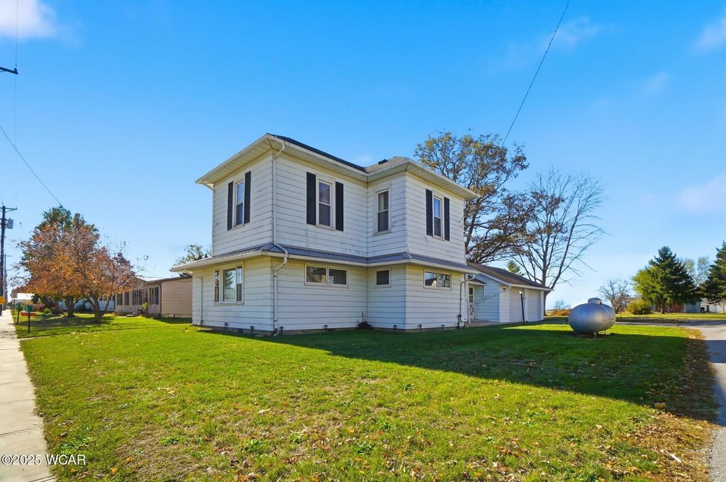 Photo of 15044 Main Street, Venedocia, OH 45894 (MLS # 308817)