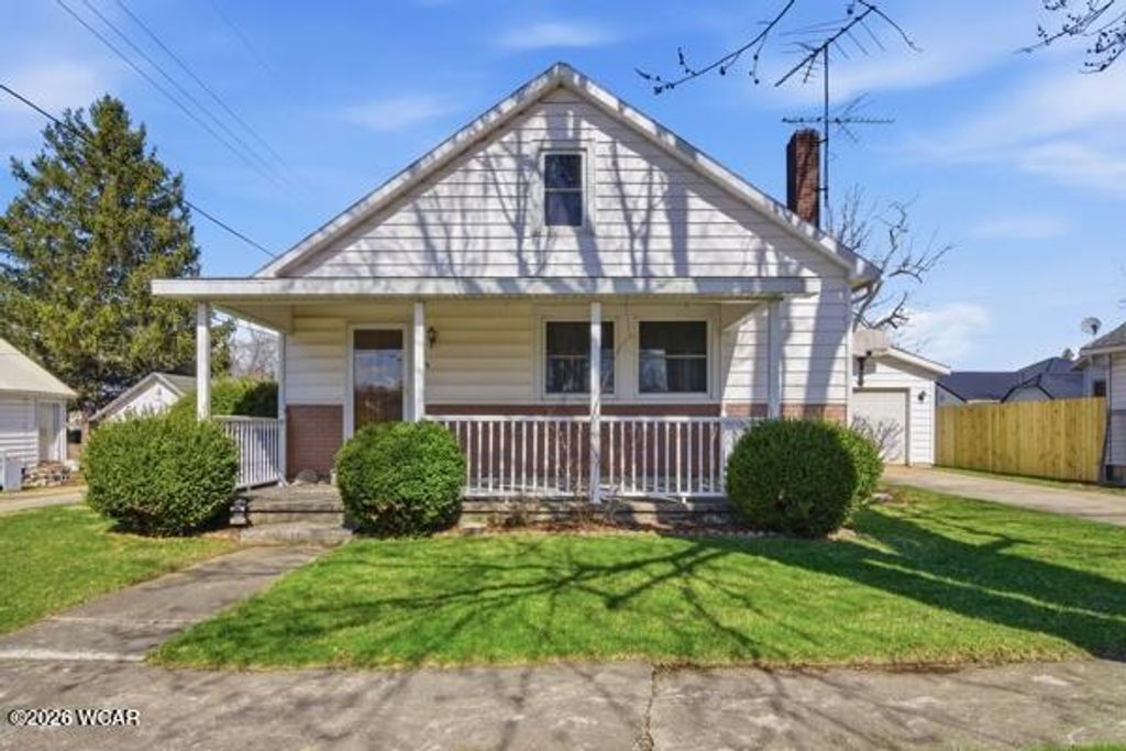 Photo of 302 Simpson Street, Willshire, OH 45898 (MLS # 309664)