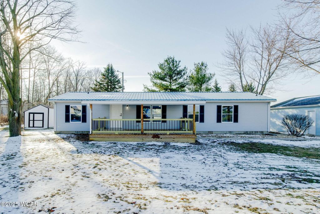 Photo of 670 Woodland Drive, Ottawa, OH 45875 (MLS # 309066)