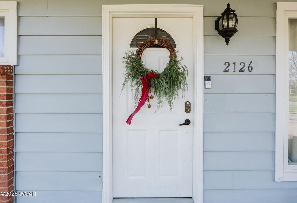 Photo of 2126 N Metcalf Street, Lima, OH 45801 (MLS # 309634)