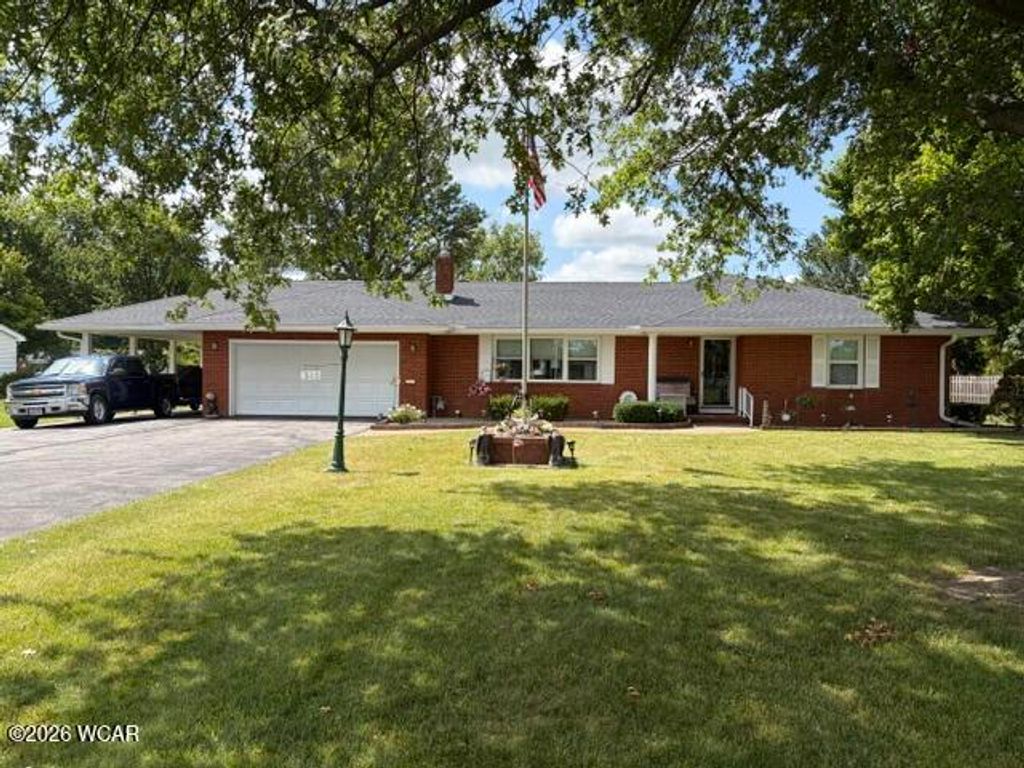 Photo of 315 S Park Drive, Ada, OH 45810 (MLS # 310972)