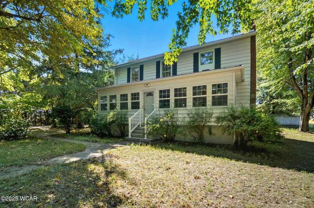 Photo of 2525 Lincoln Highway, Elida, OH 45807 (MLS # 308238)