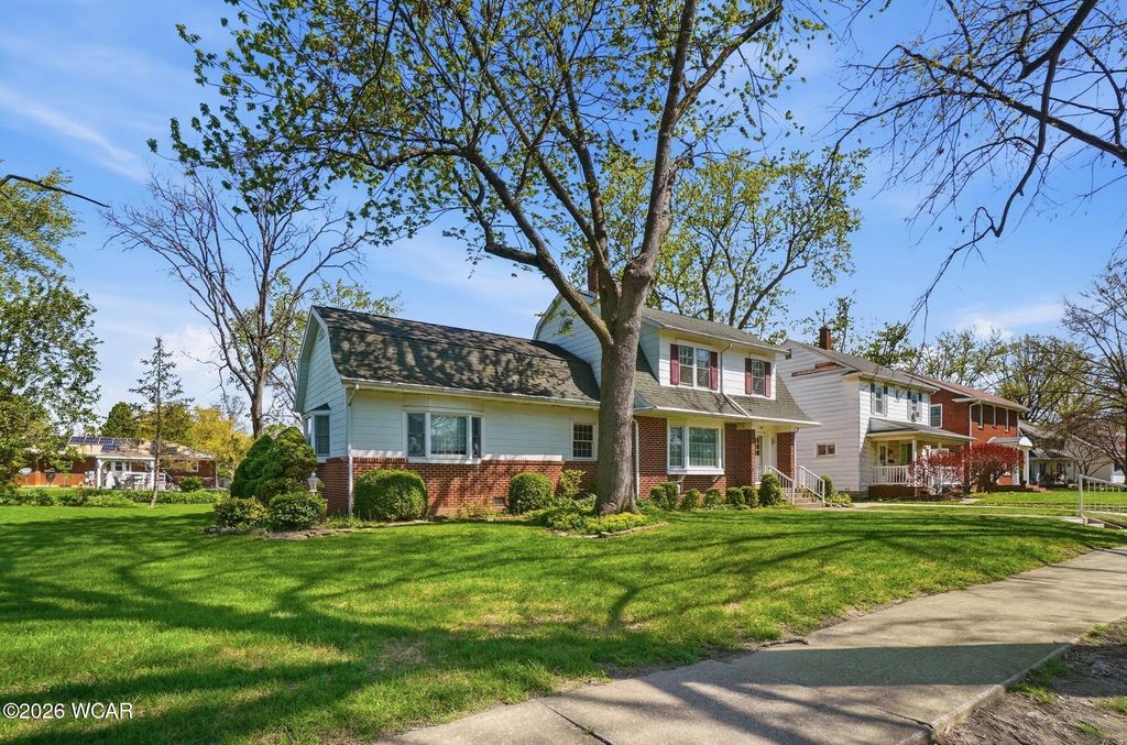 Photo of 408 Runyan Avenue, Lima, OH 45801 (MLS # 310063)