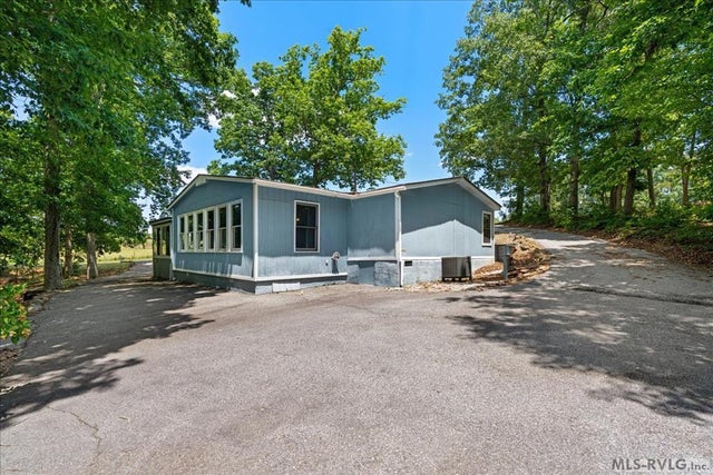 960 Poplar Creek Road