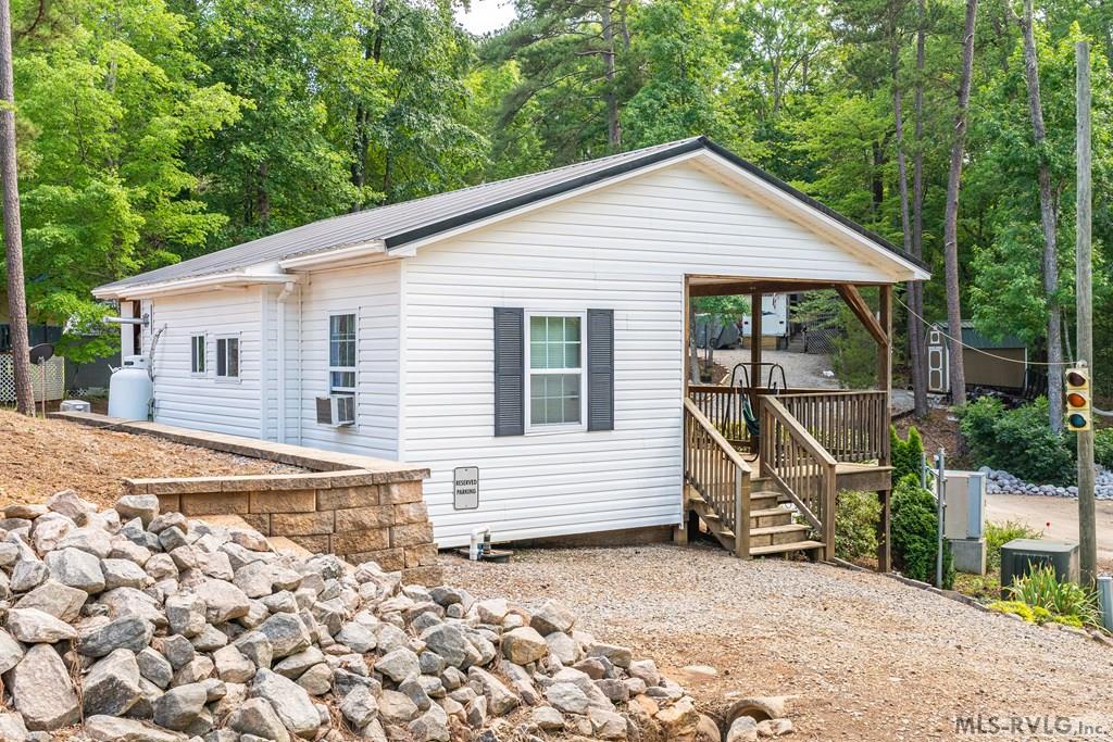 134 Iroquois Trl - Photo 3