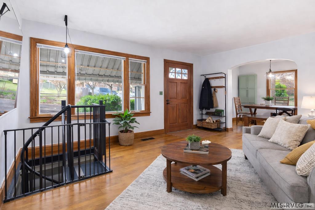606 Northington Street - Photo 2