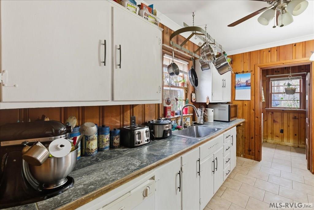 606 Northington Street - Photo 3