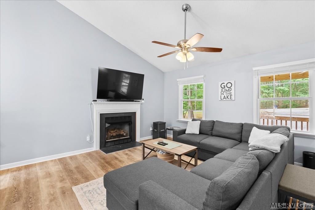 269 Waterside Drive - Photo 4