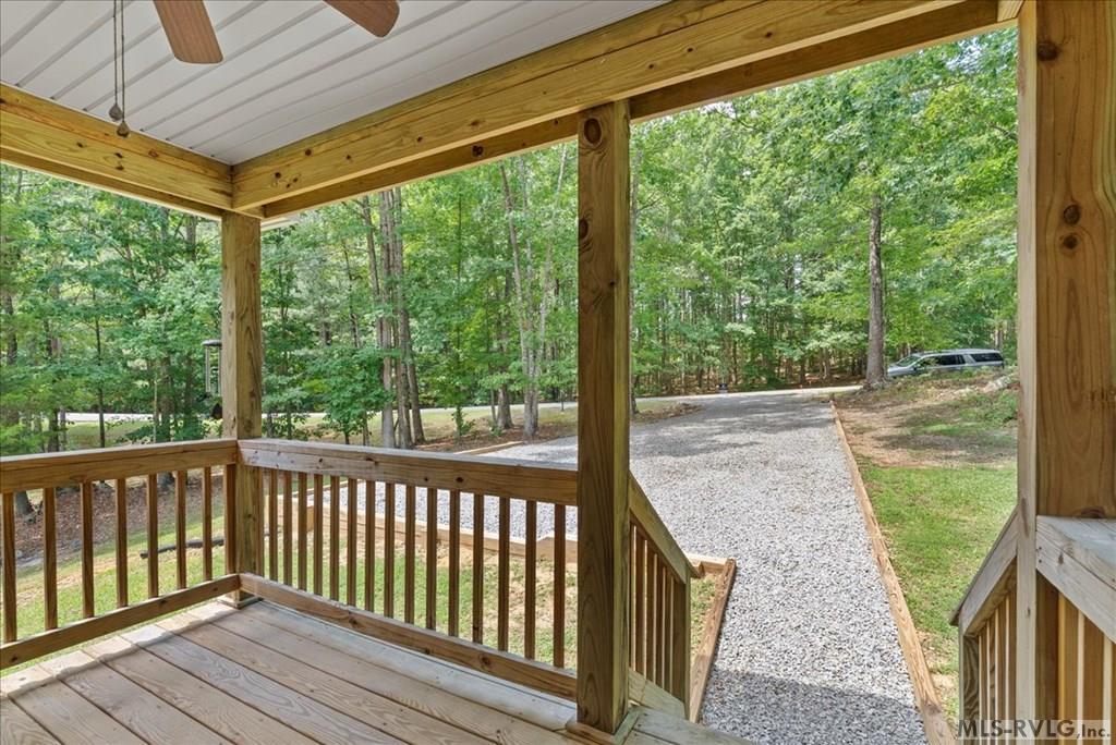 269 Waterside Drive - Photo 2