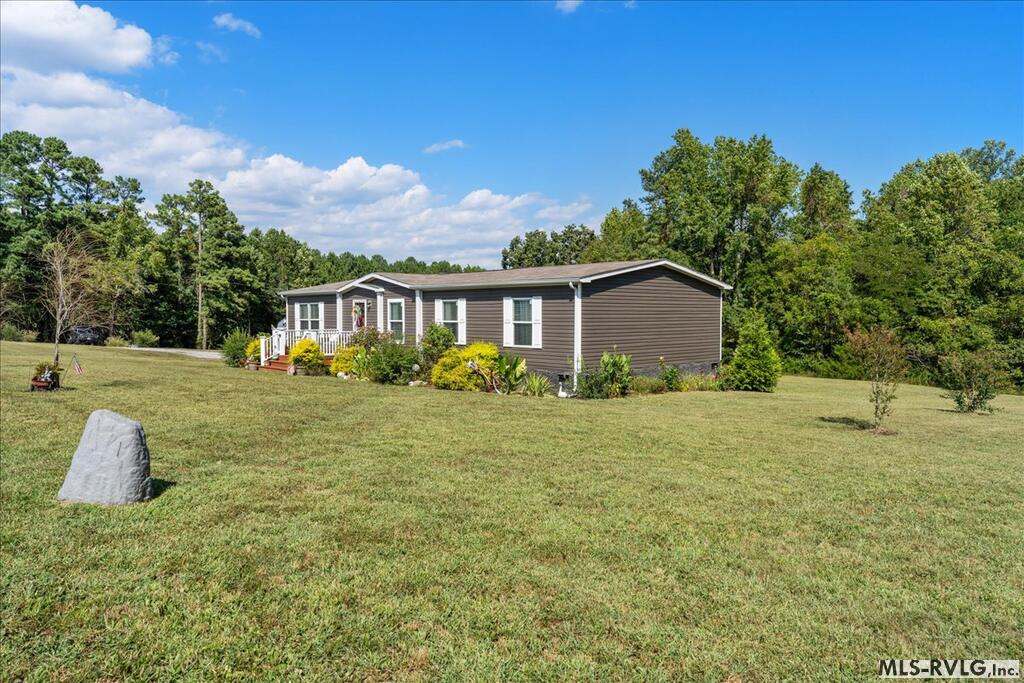 925 Doswell Rd. - Photo 2