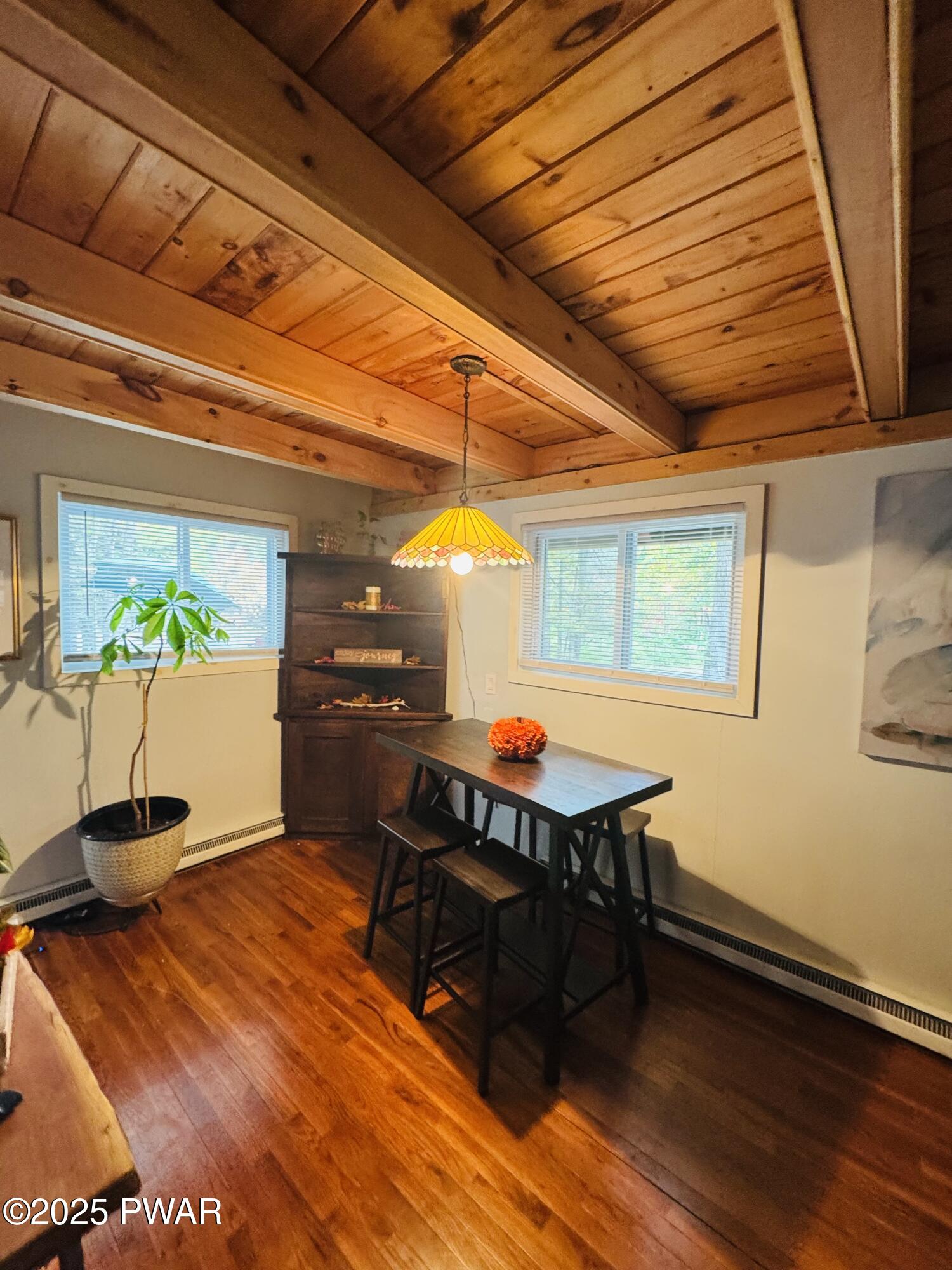 Lords Valley, Pennsylvania 18428, United States, 3 Bedrooms Bedrooms, ,2 BathroomsBathrooms,Residential,Active,216138