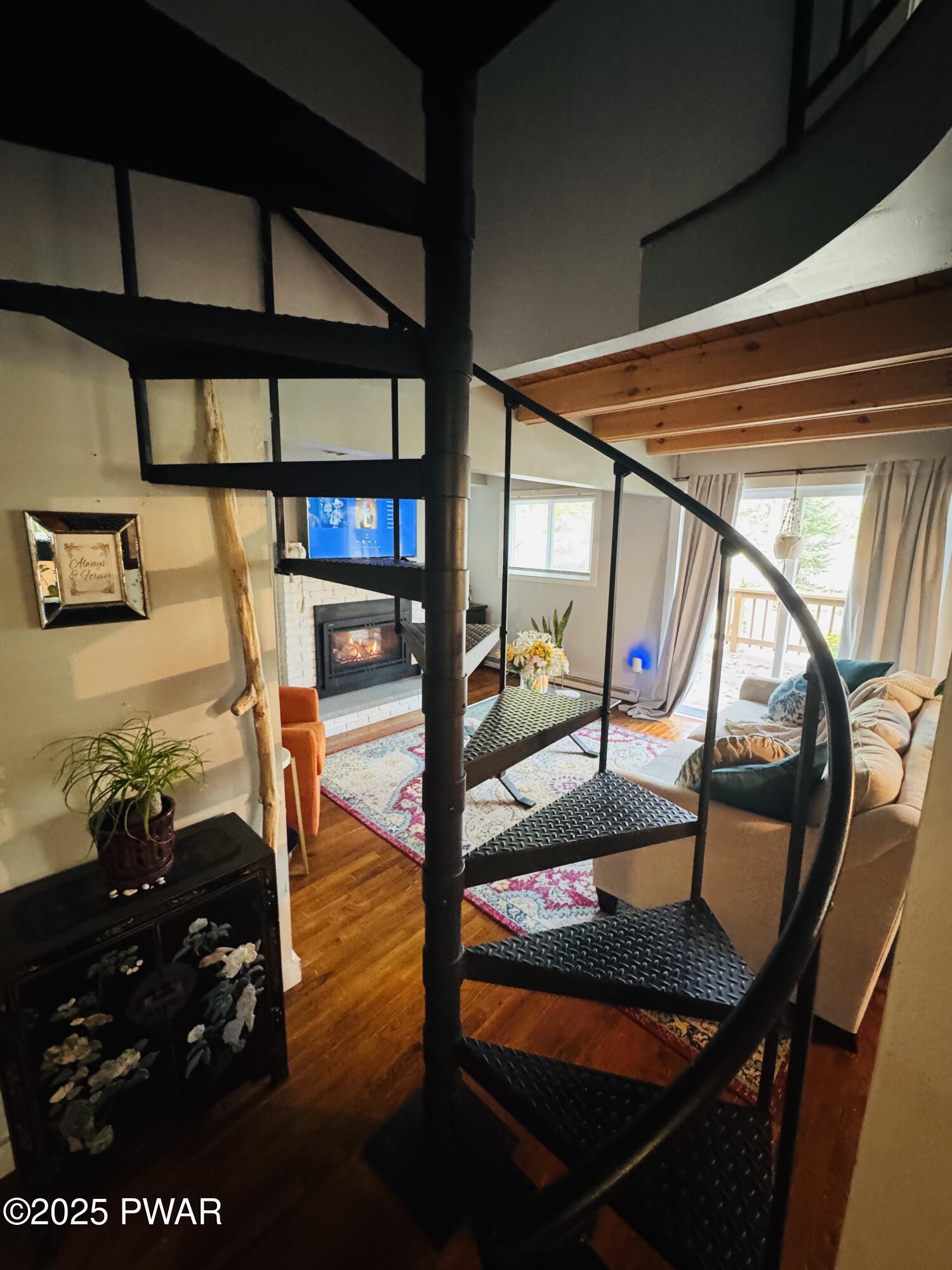 Lords Valley, Pennsylvania 18428, United States, 3 Bedrooms Bedrooms, ,2 BathroomsBathrooms,Residential,Active,216138