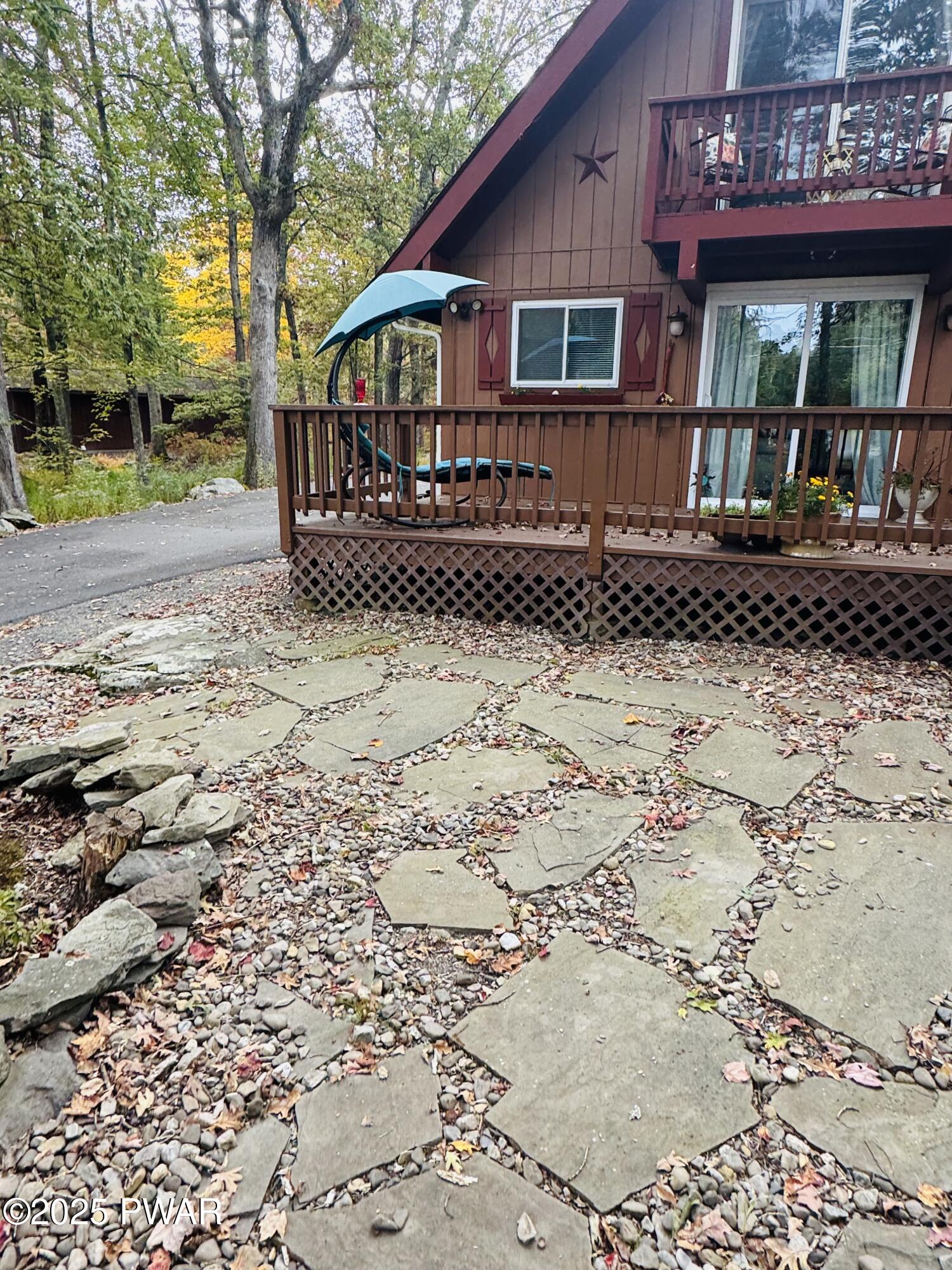 Lords Valley, Pennsylvania 18428, United States, 3 Bedrooms Bedrooms, ,2 BathroomsBathrooms,Residential,Active,216138