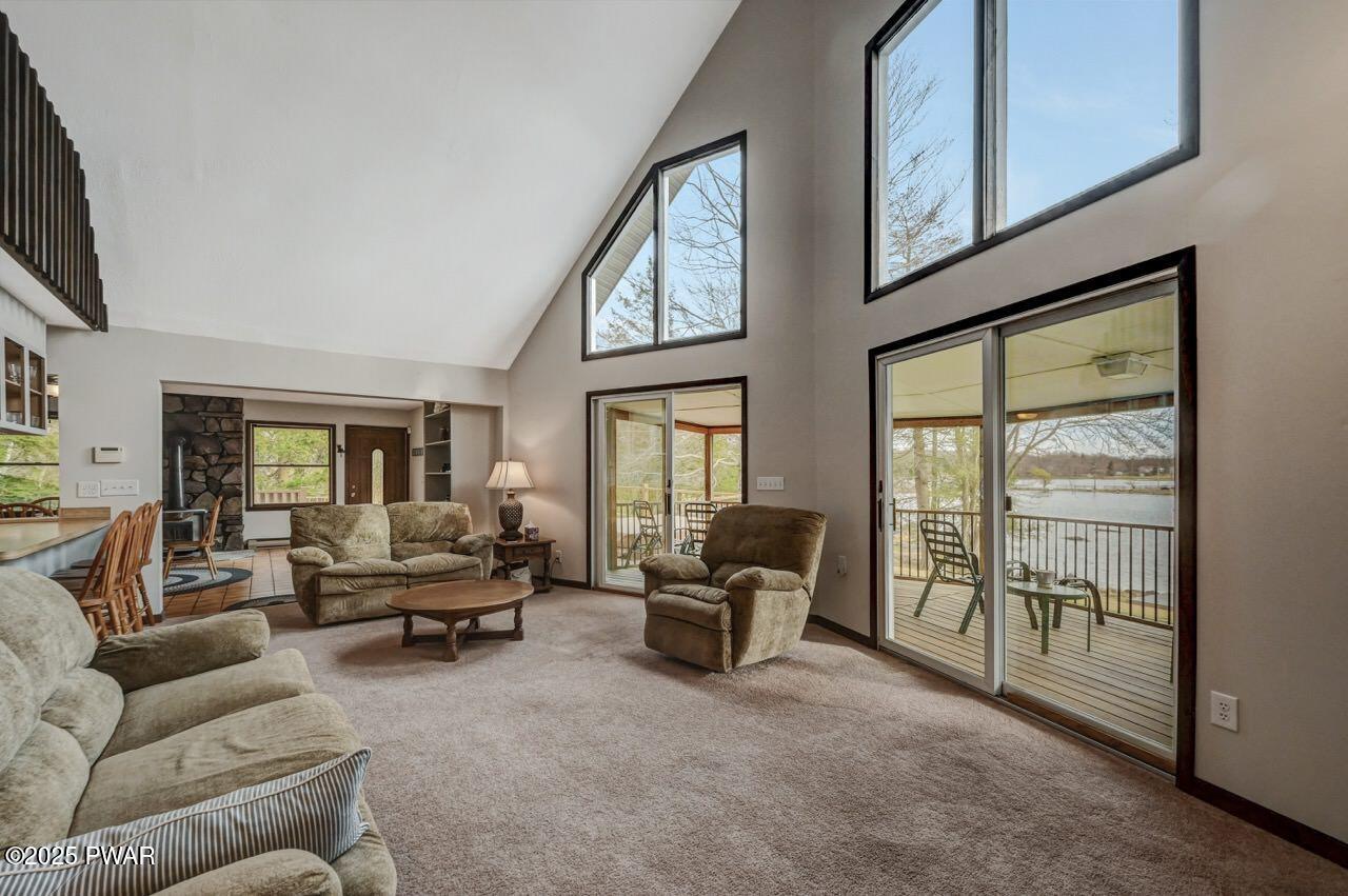 1018 Beaver Lane, Gouldsboro, Pennsylvania image 32