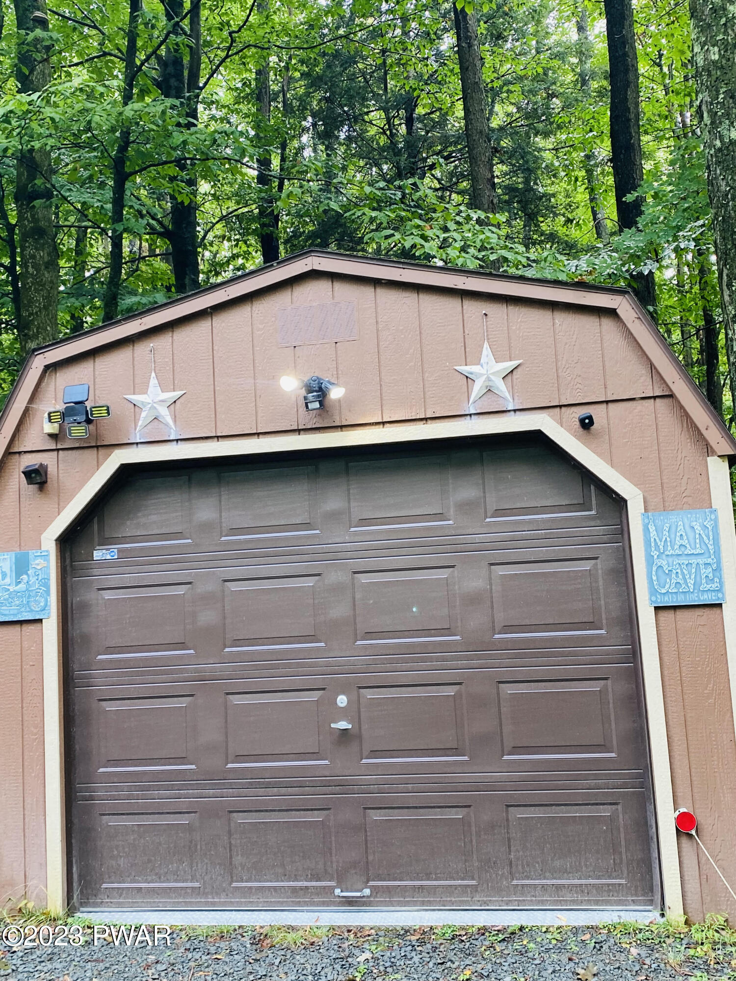 Greentown, Pennsylvania 18426, United States, 3 Bedrooms Bedrooms, ,2 BathroomsBathrooms,Residential,Pending,68681