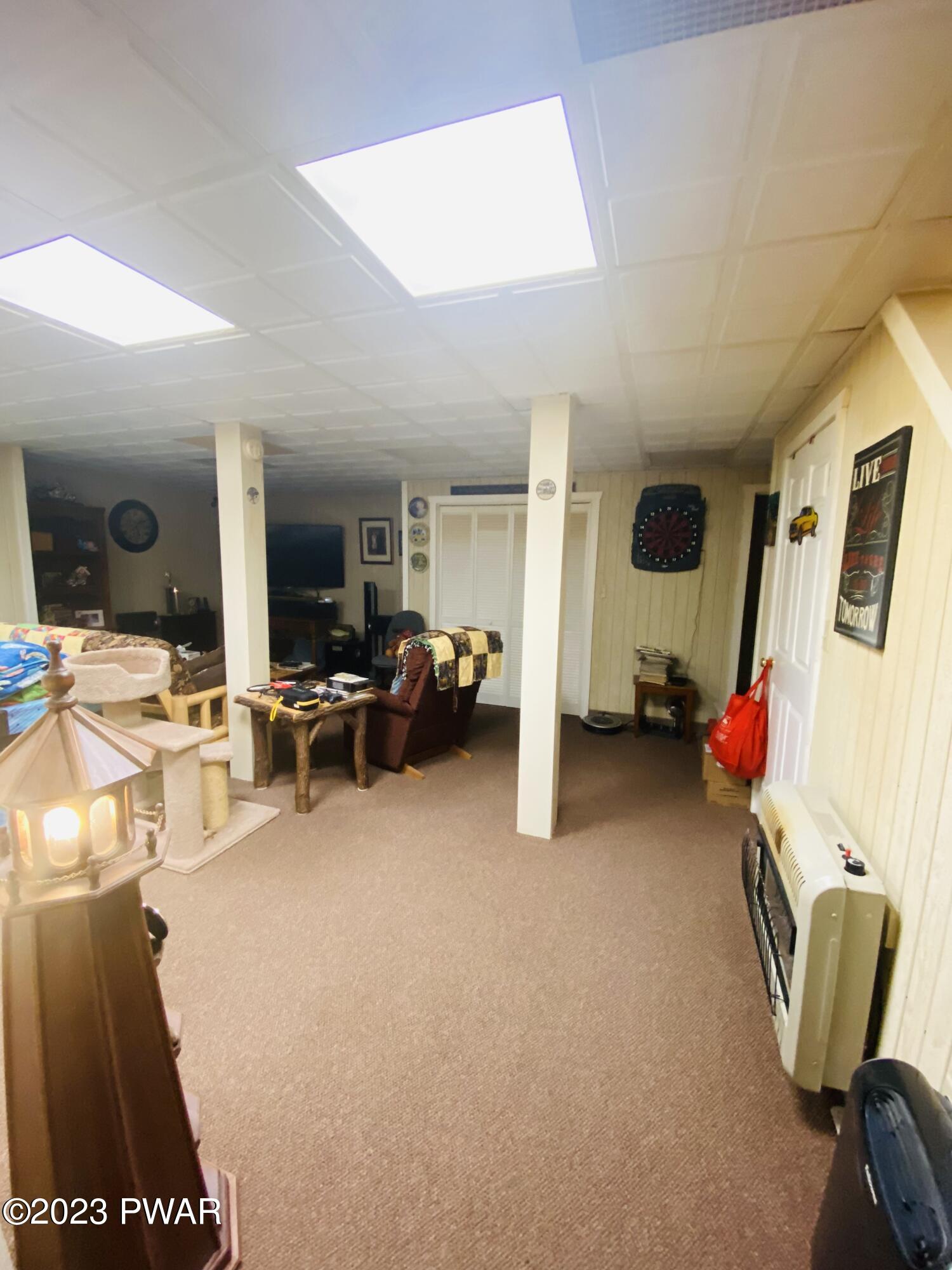 Greentown, Pennsylvania 18426, United States, 3 Bedrooms Bedrooms, ,2 BathroomsBathrooms,Residential,Pending,68681