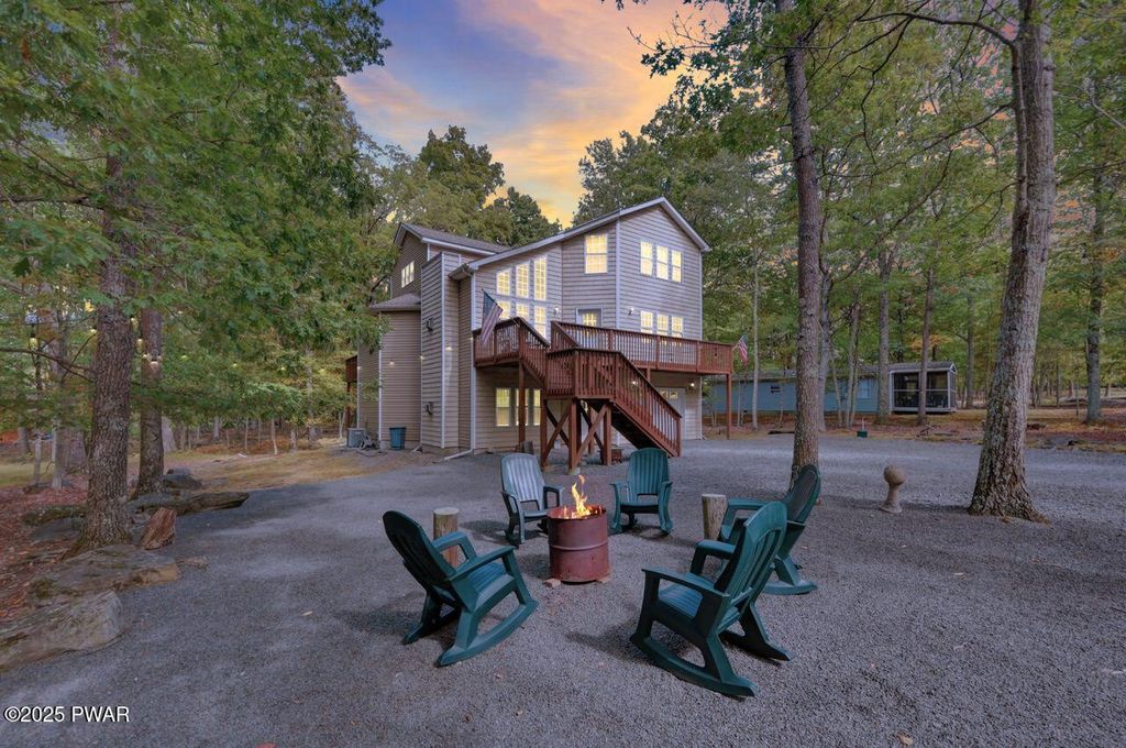 Photo of 193 Robin Way, Lackawaxen, PA 18435 (MLS # PW253316)