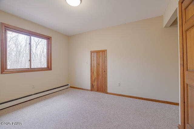 Hawley, Pennsylvania 18428, United States, 5 Bedrooms Bedrooms, ,3 BathroomsBathrooms,Residential,Pending,100887