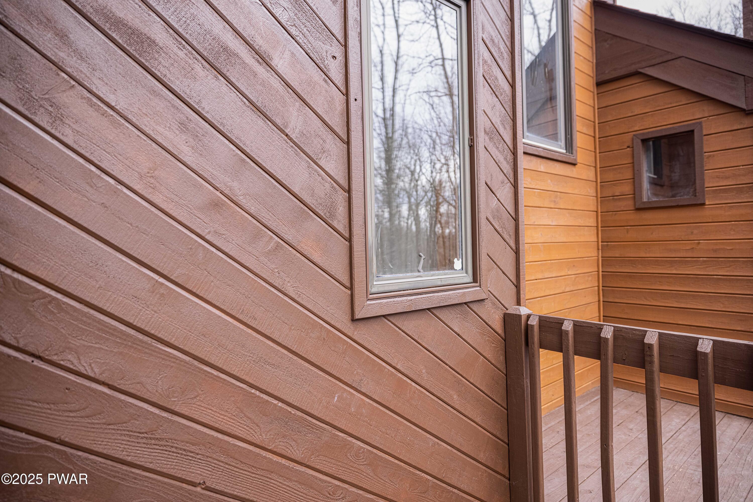 Hawley, Pennsylvania 18428, United States, 5 Bedrooms Bedrooms, ,3 BathroomsBathrooms,Residential,Pending,100887