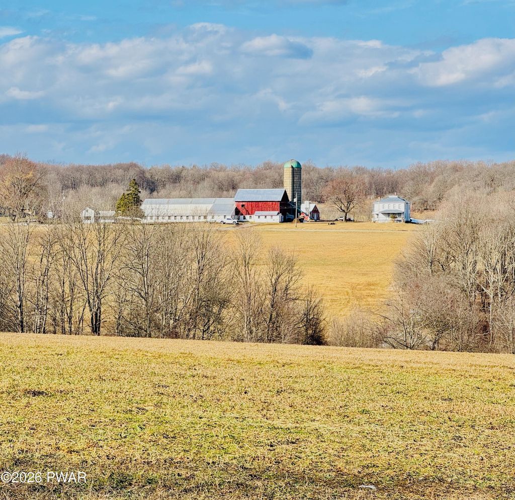 Photo of 681 Great Bend Turnpike, Pleasant Mount, PA 18453 (MLS # PW260510)