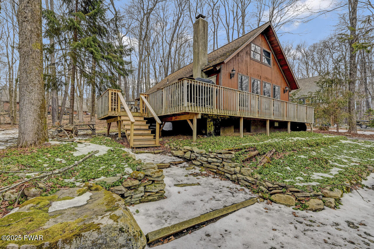 19 Sheffick Road, Gouldsboro, Pennsylvania image 1