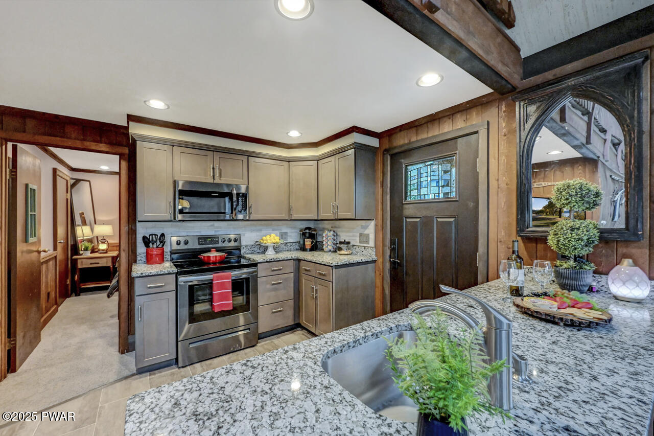 19 Sheffick Road, Gouldsboro, Pennsylvania image 20