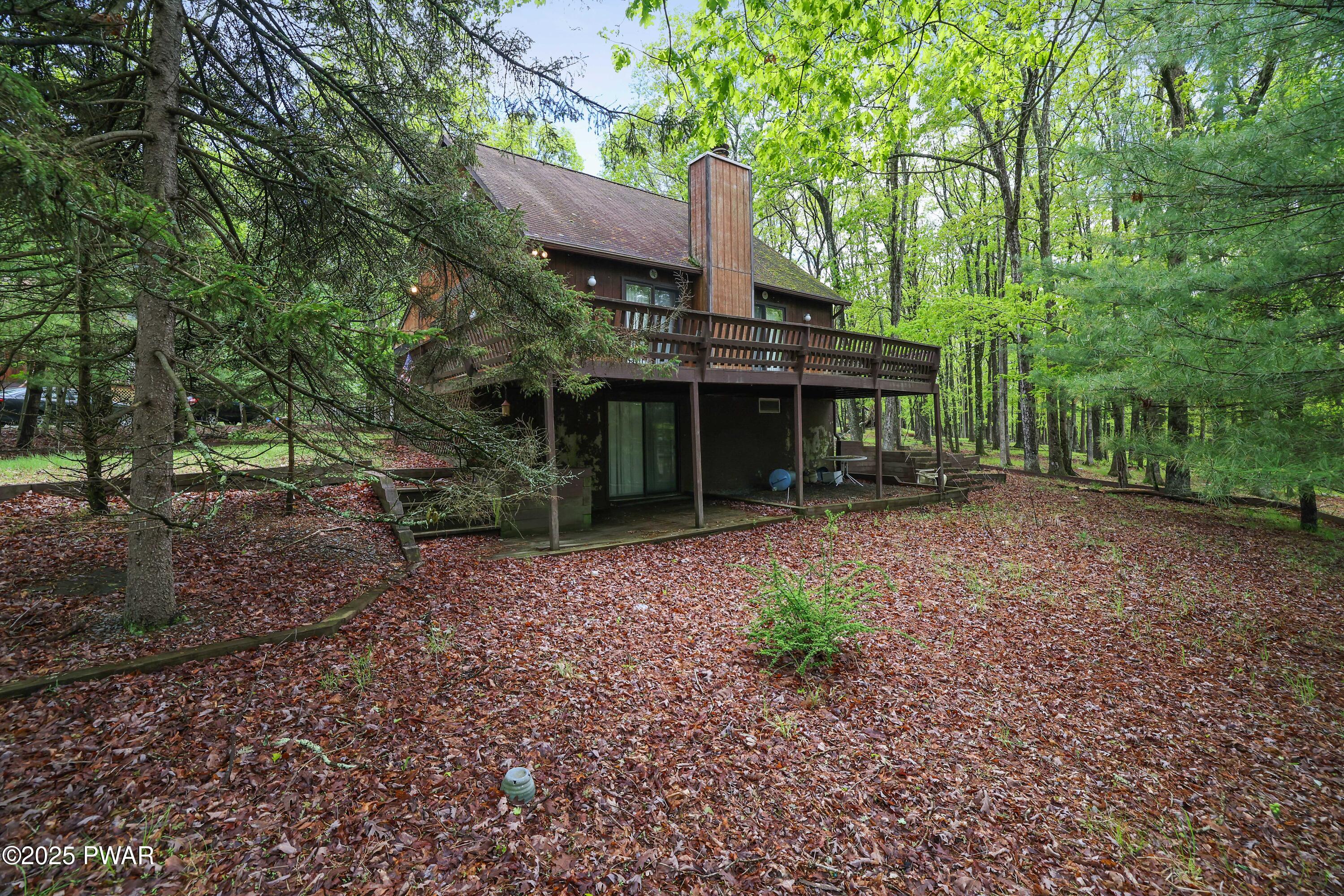 105 Golden Eagle Terrace, Milford, Pennsylvania image 3