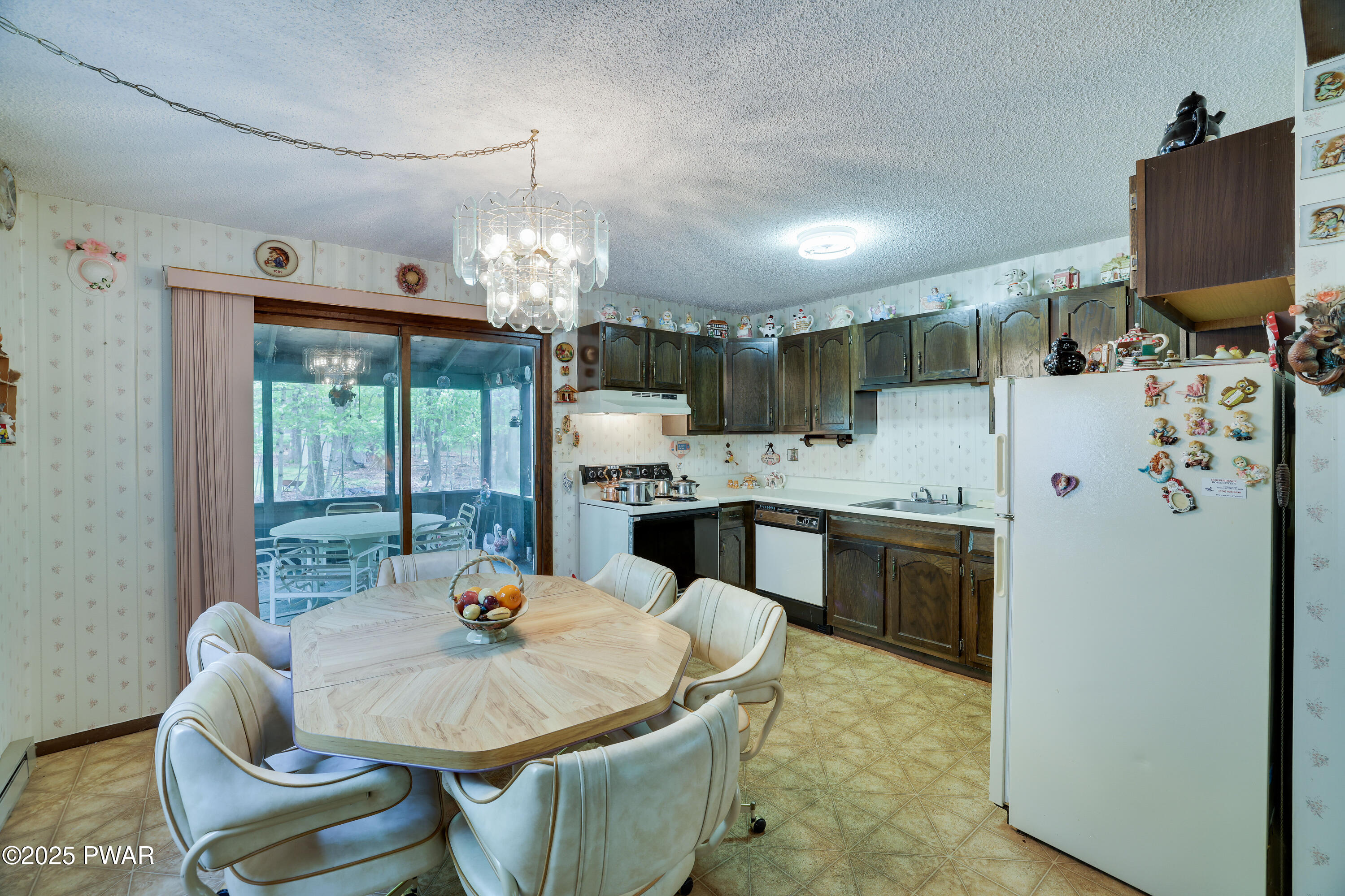 105 Golden Eagle Terrace, Milford, Pennsylvania image 8