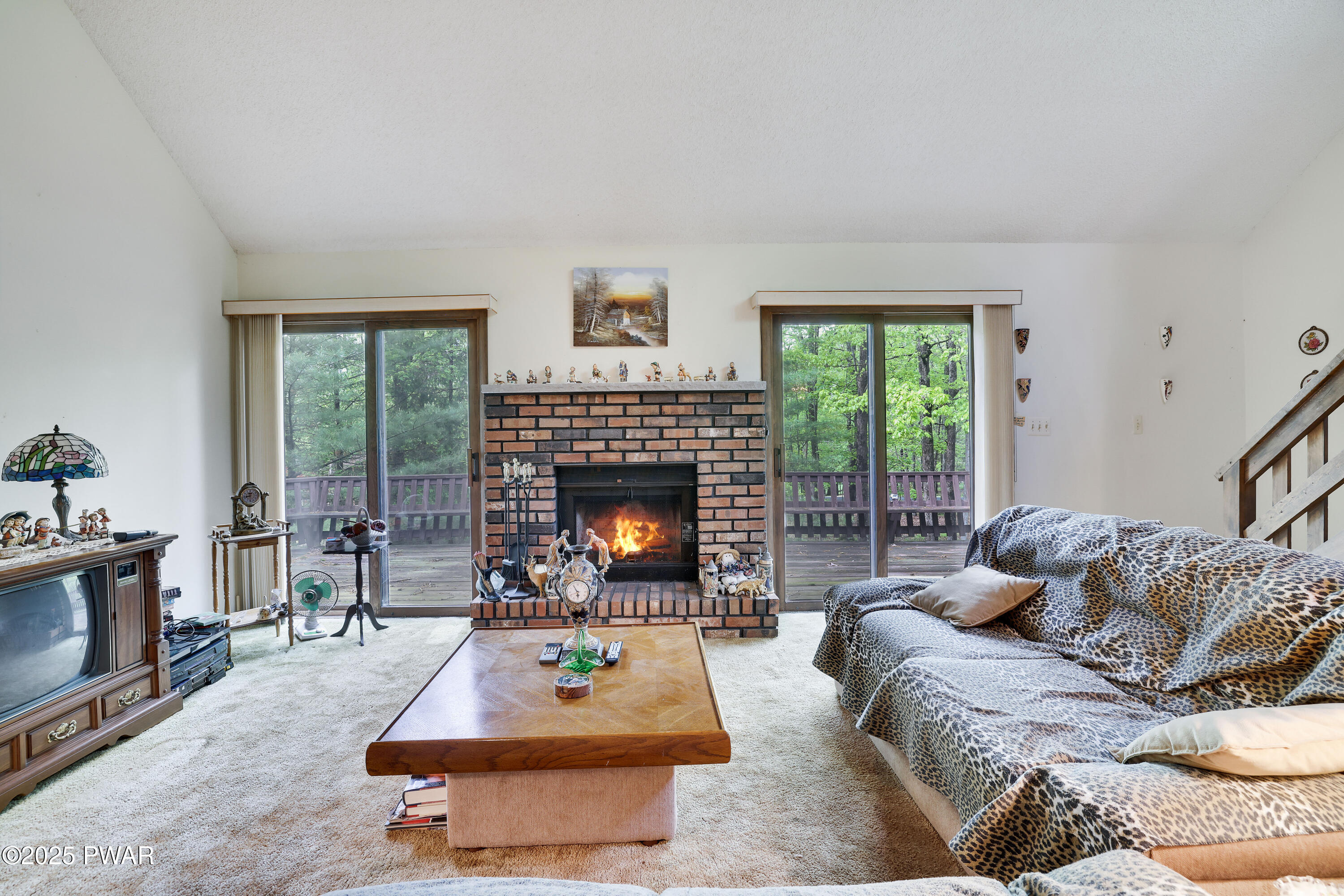 105 Golden Eagle Terrace, Milford, Pennsylvania image 14