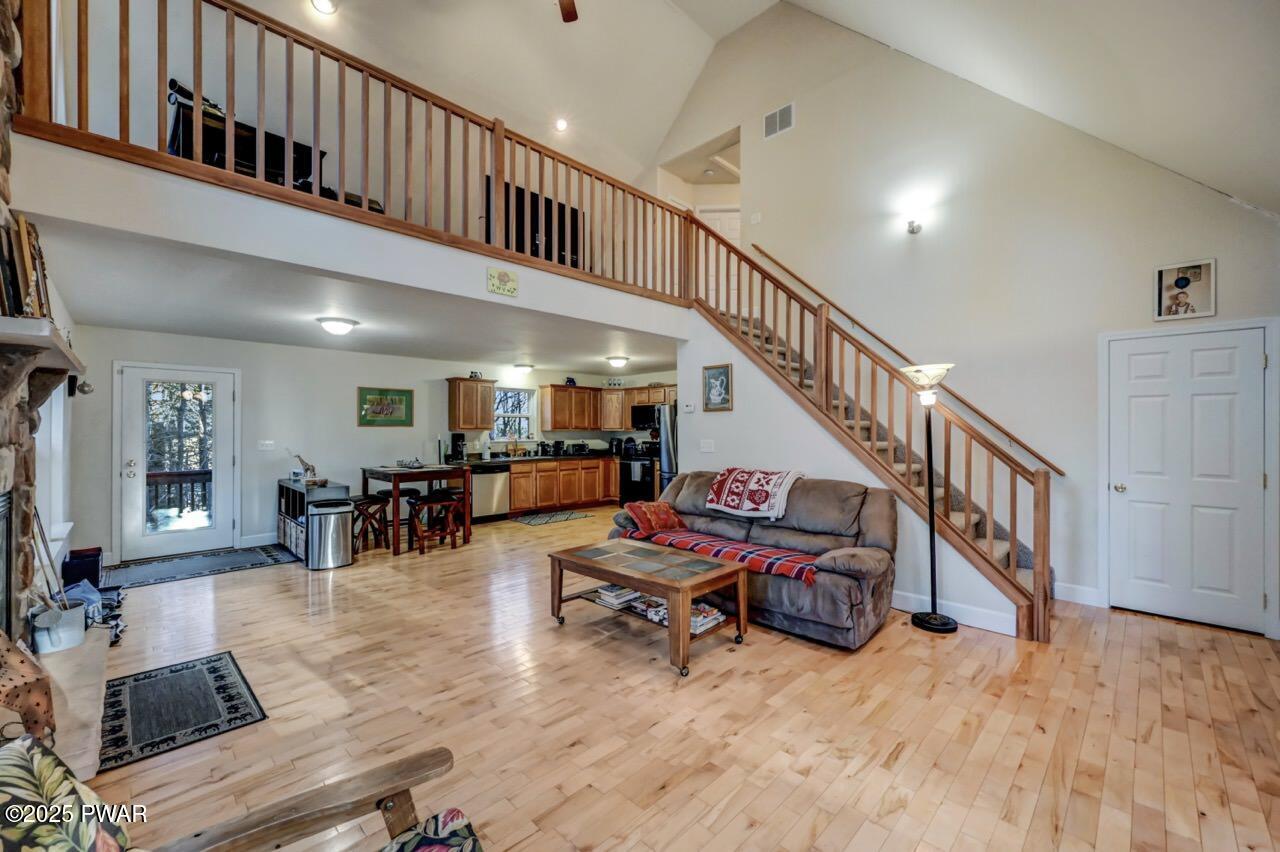 111 Bugle Court, Lackawaxen, Pennsylvania image 18