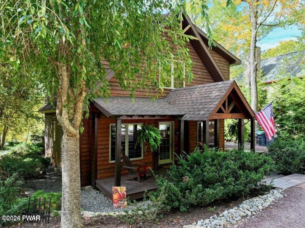 Photo of 202 Lennon Road, Greentown, PA 18426 (MLS # PW260695)