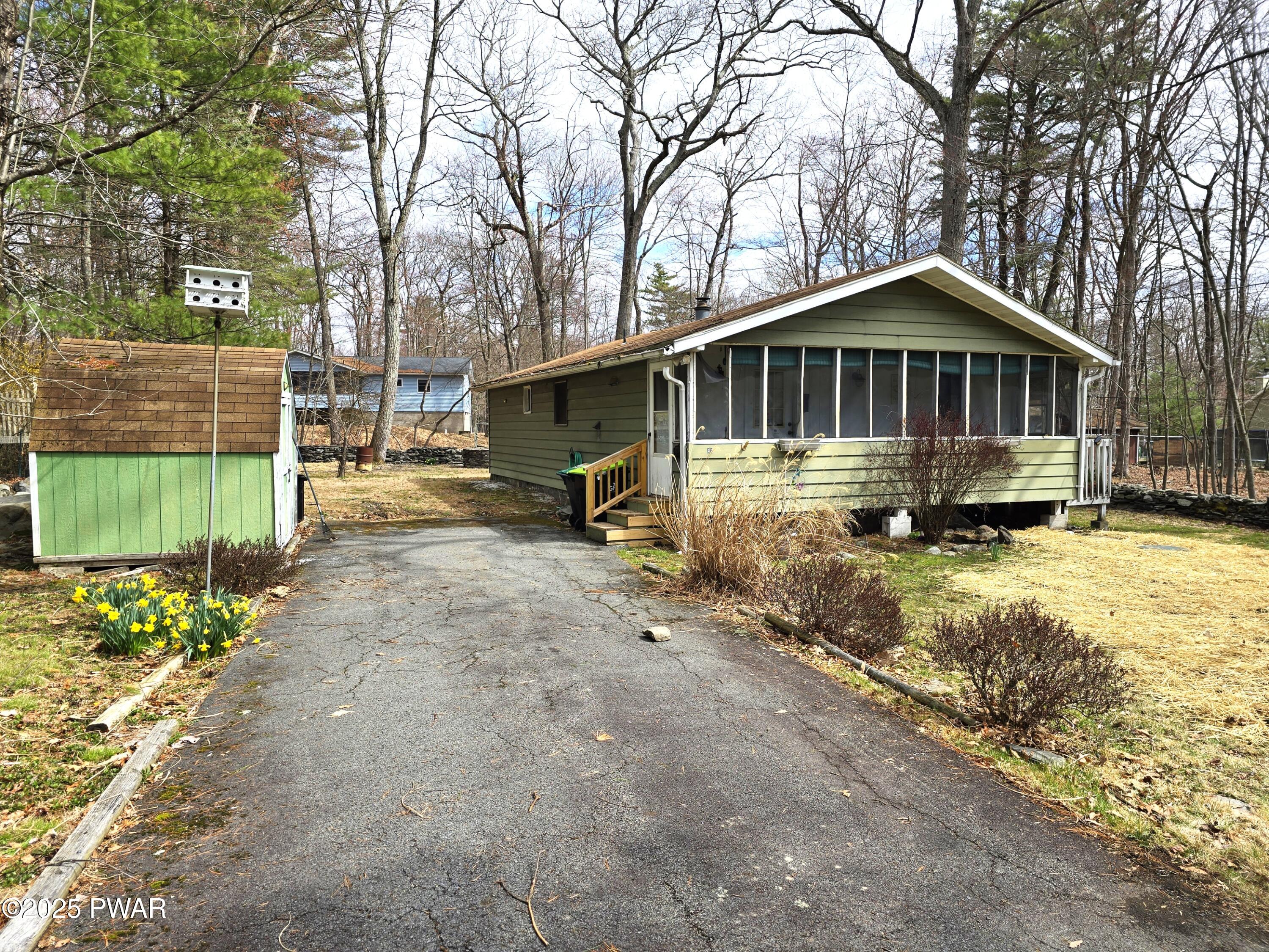 104 Quail Court, Dingmans Ferry, Pennsylvania image 1