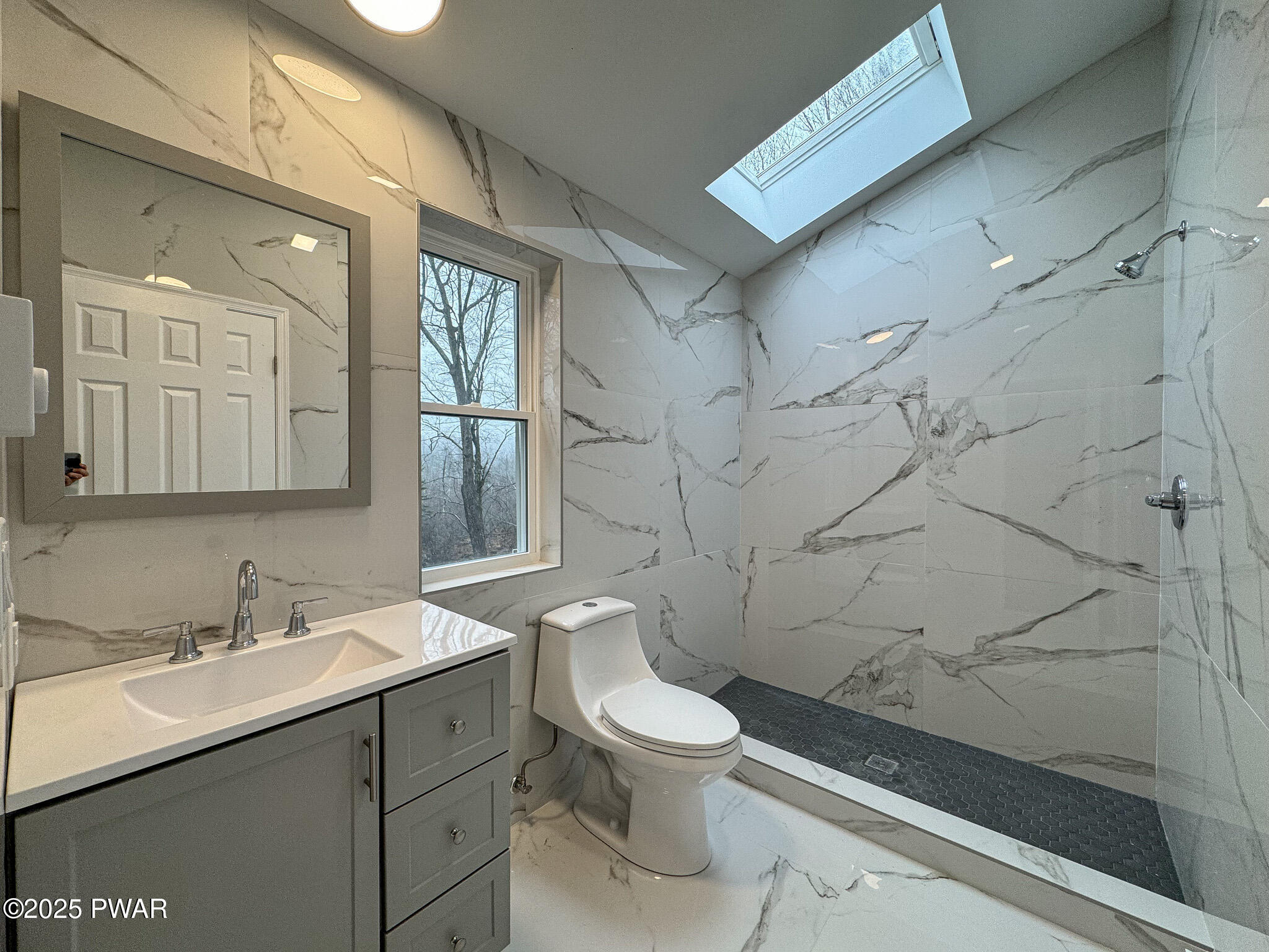 371 Underhill Drive, Tamiment, Pennsylvania image 21