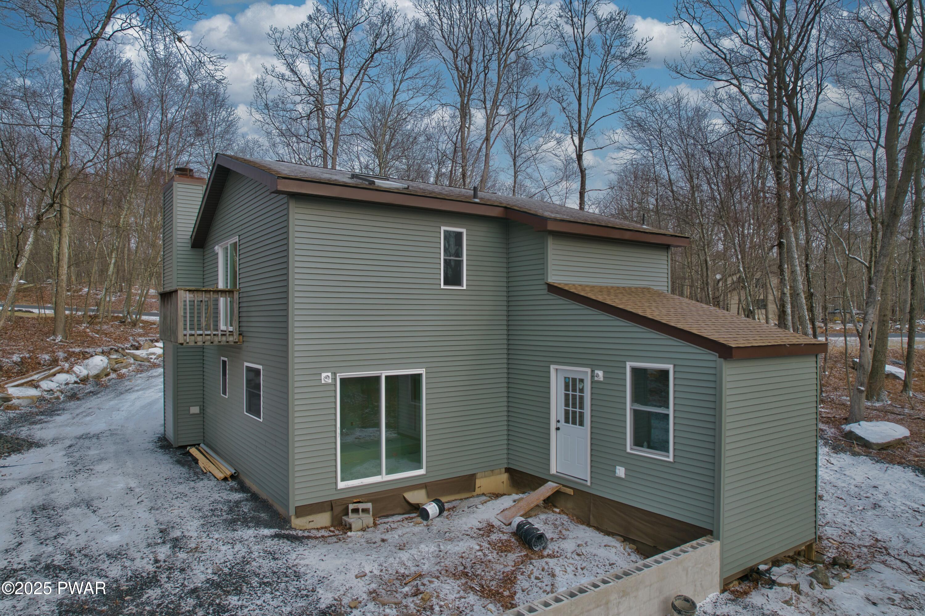 371 Underhill Drive, Tamiment, Pennsylvania image 4