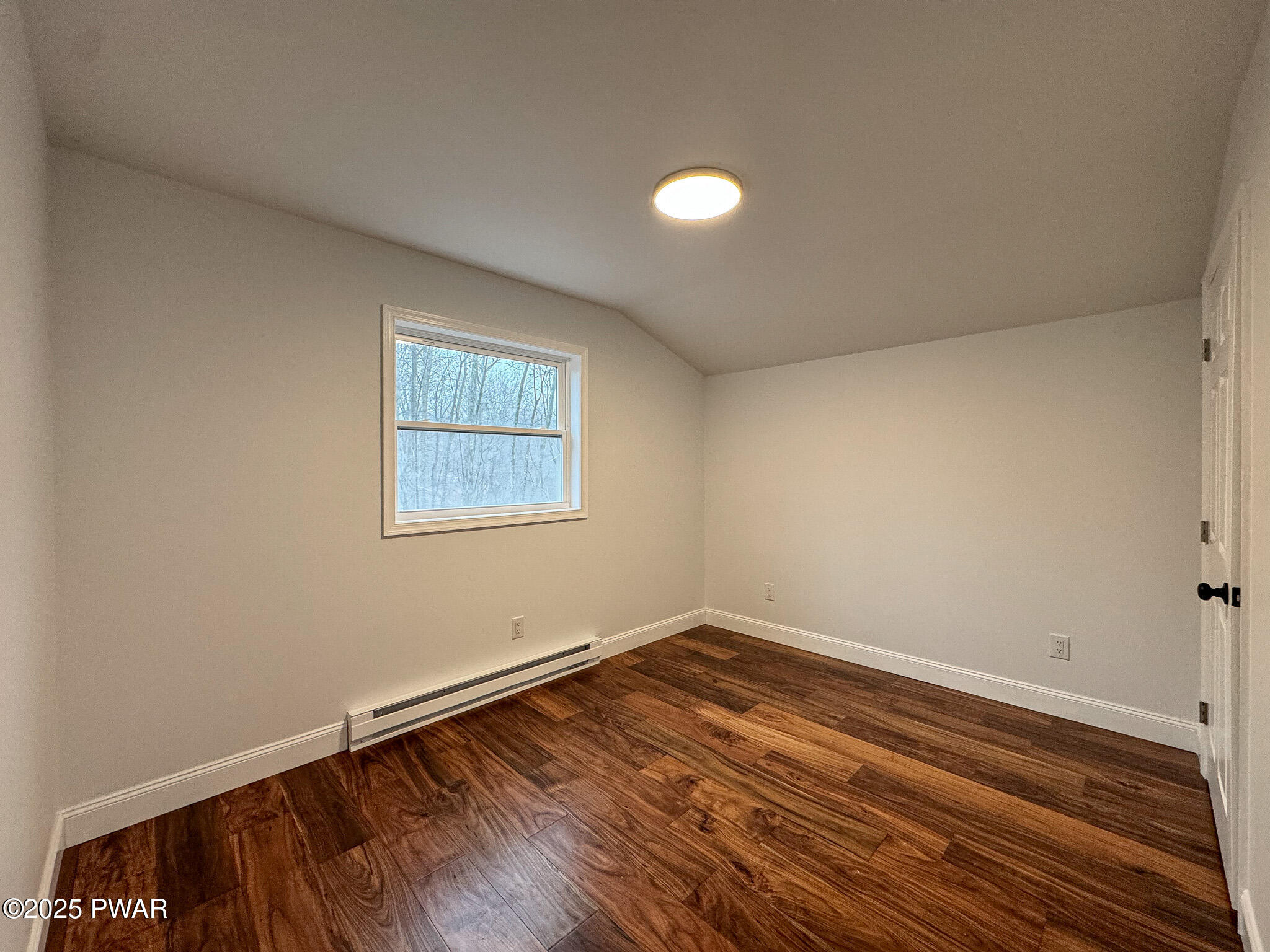 371 Underhill Drive, Tamiment, Pennsylvania image 18