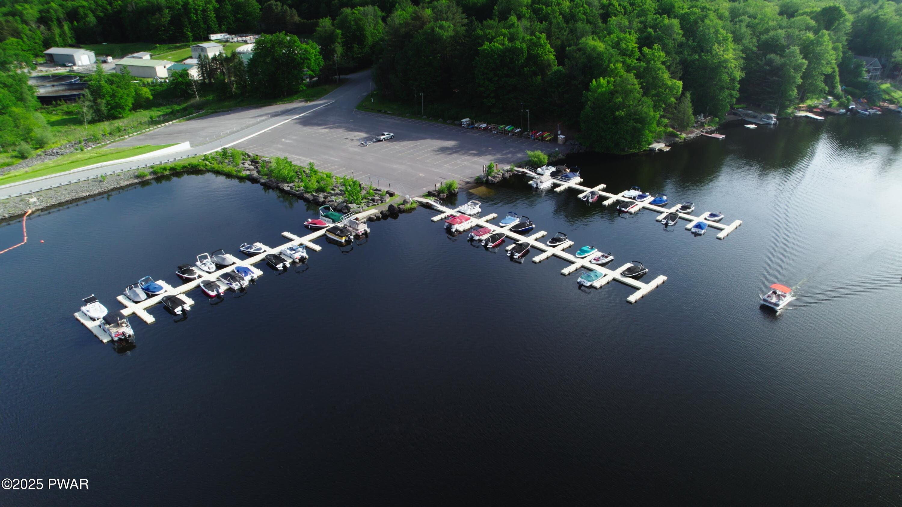 3793 Thornwood Terrace, Lake Ariel, Pennsylvania image 35