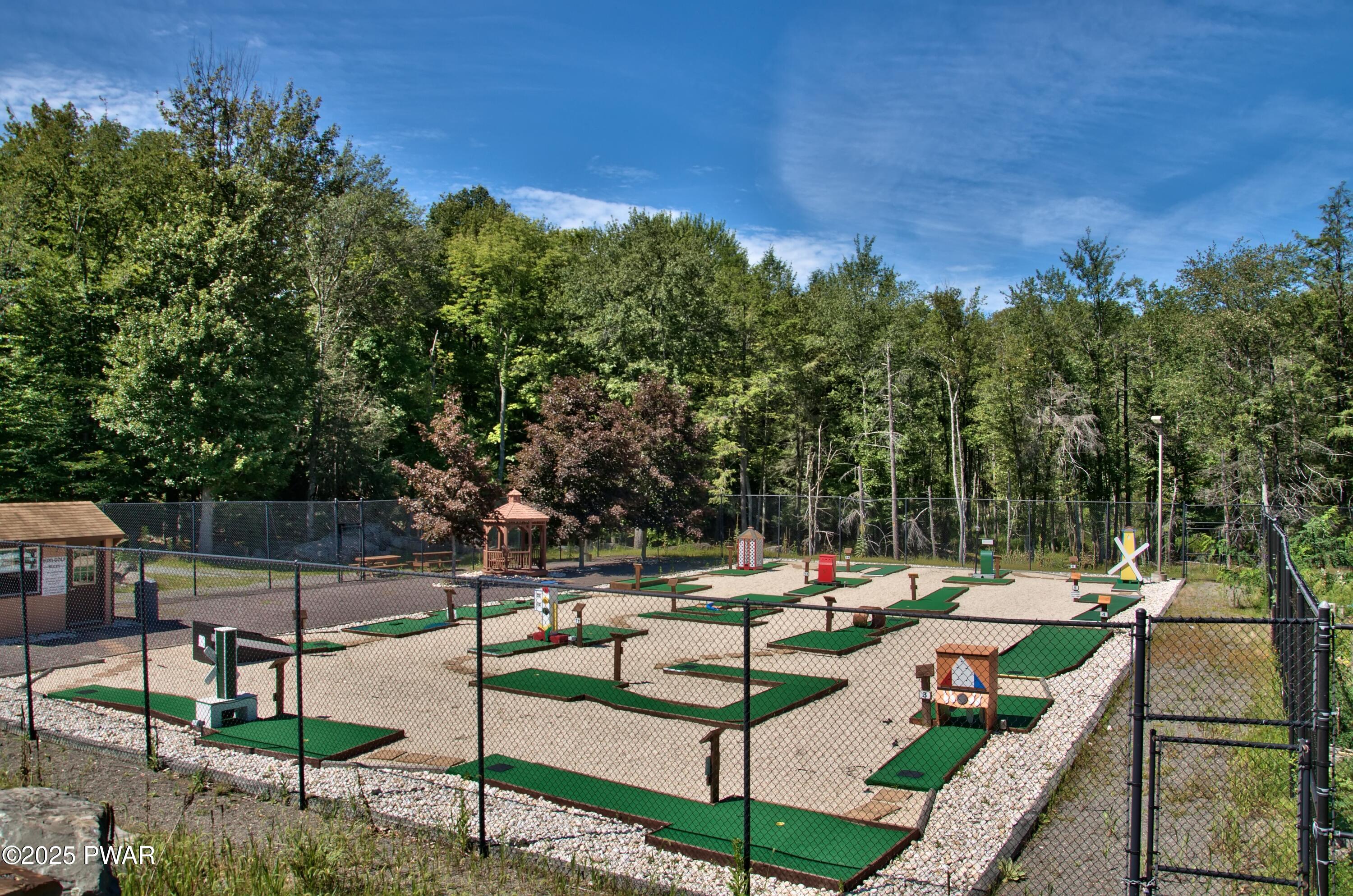 3793 Thornwood Terrace, Lake Ariel, Pennsylvania image 30