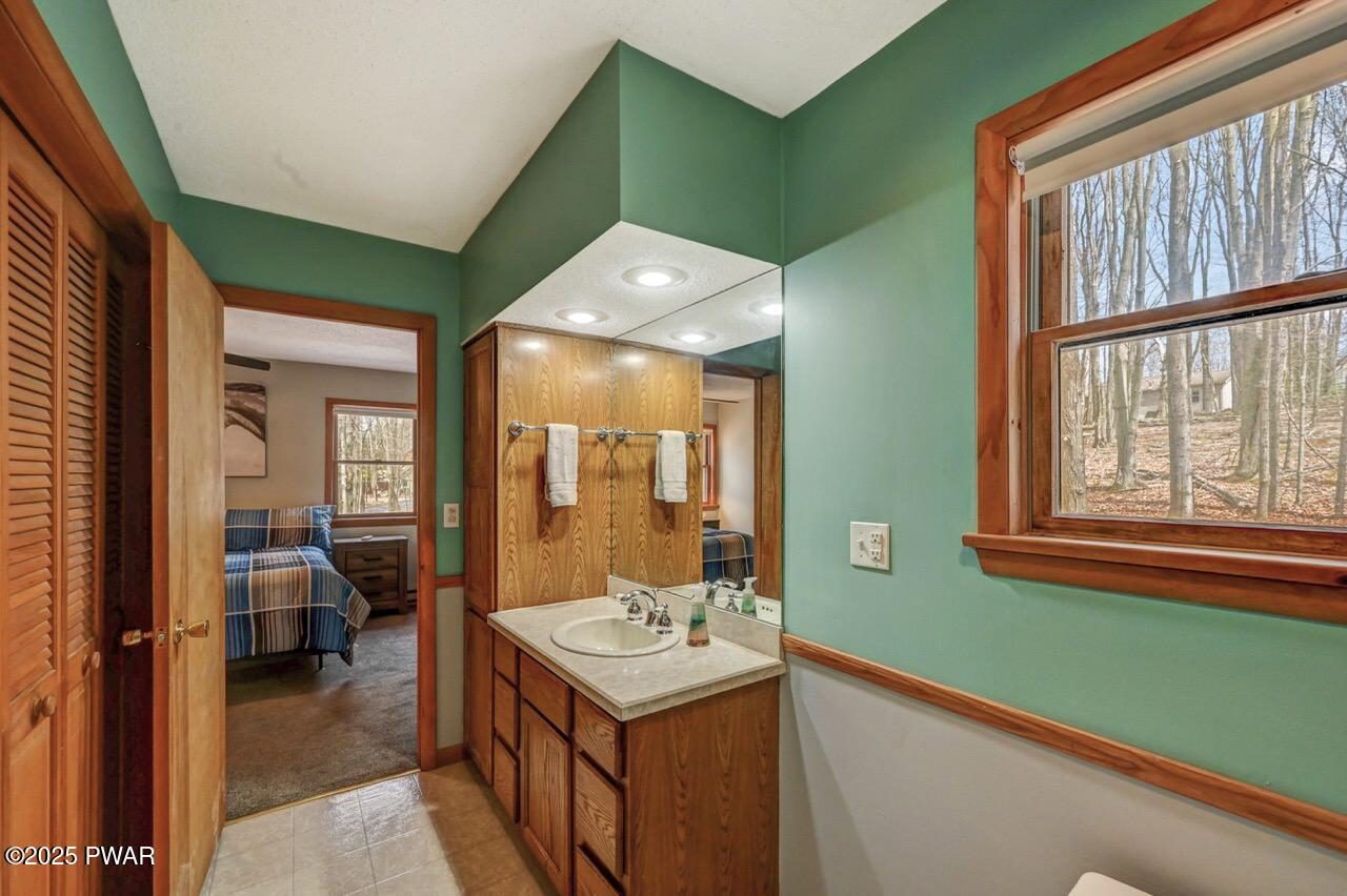 98 Roamingwood Road, Lake Ariel, Pennsylvania image 34