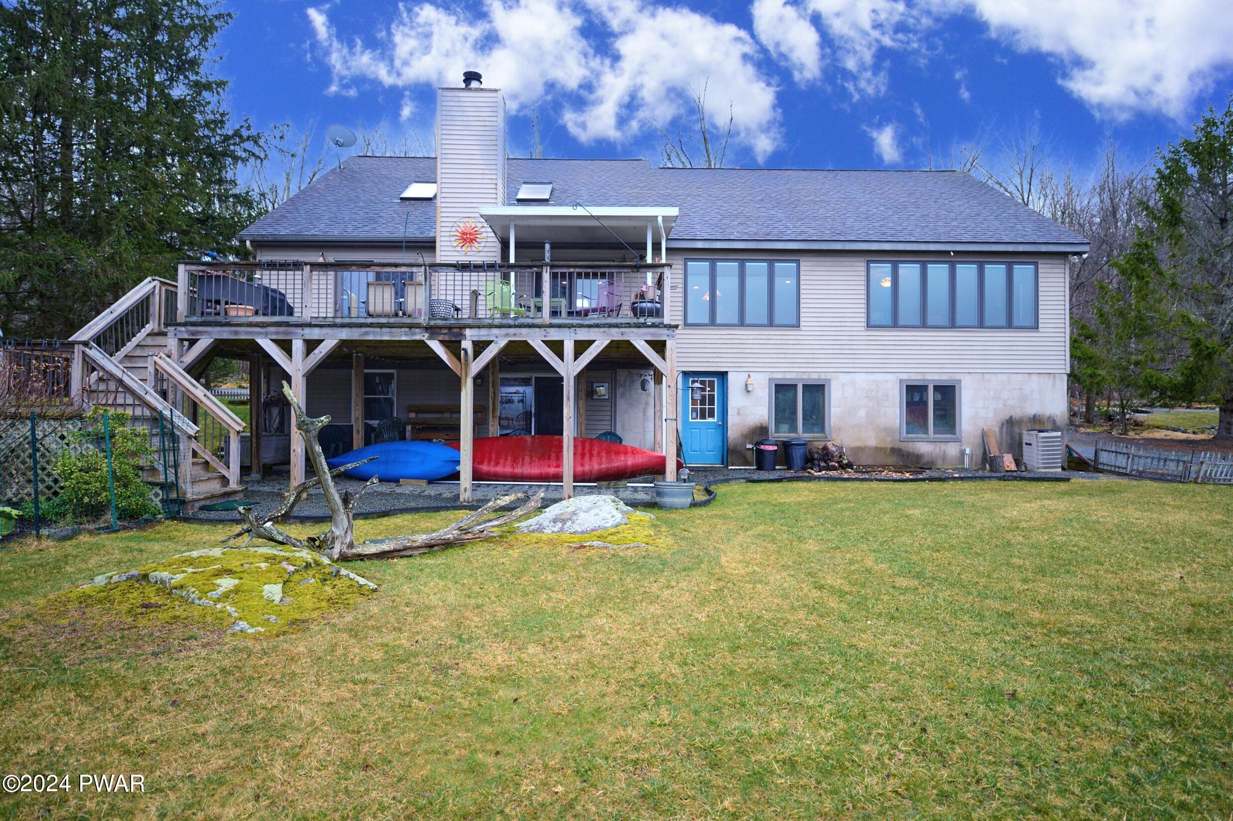 Hawley, Pennsylvania 18428, United States, 4 Bedrooms Bedrooms, ,2 BathroomsBathrooms,Residential,Pending,61446