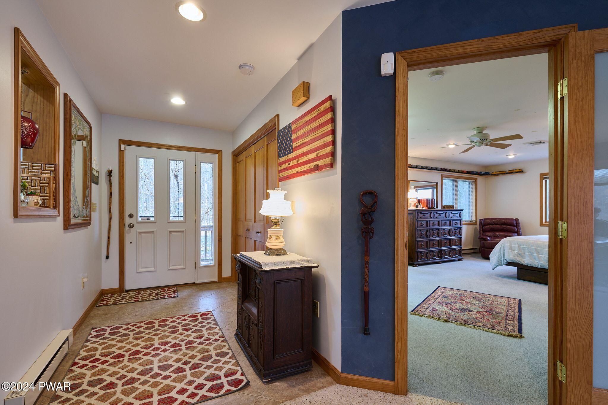 Hawley, Pennsylvania 18428, United States, 4 Bedrooms Bedrooms, ,2 BathroomsBathrooms,Residential,Pending,61446