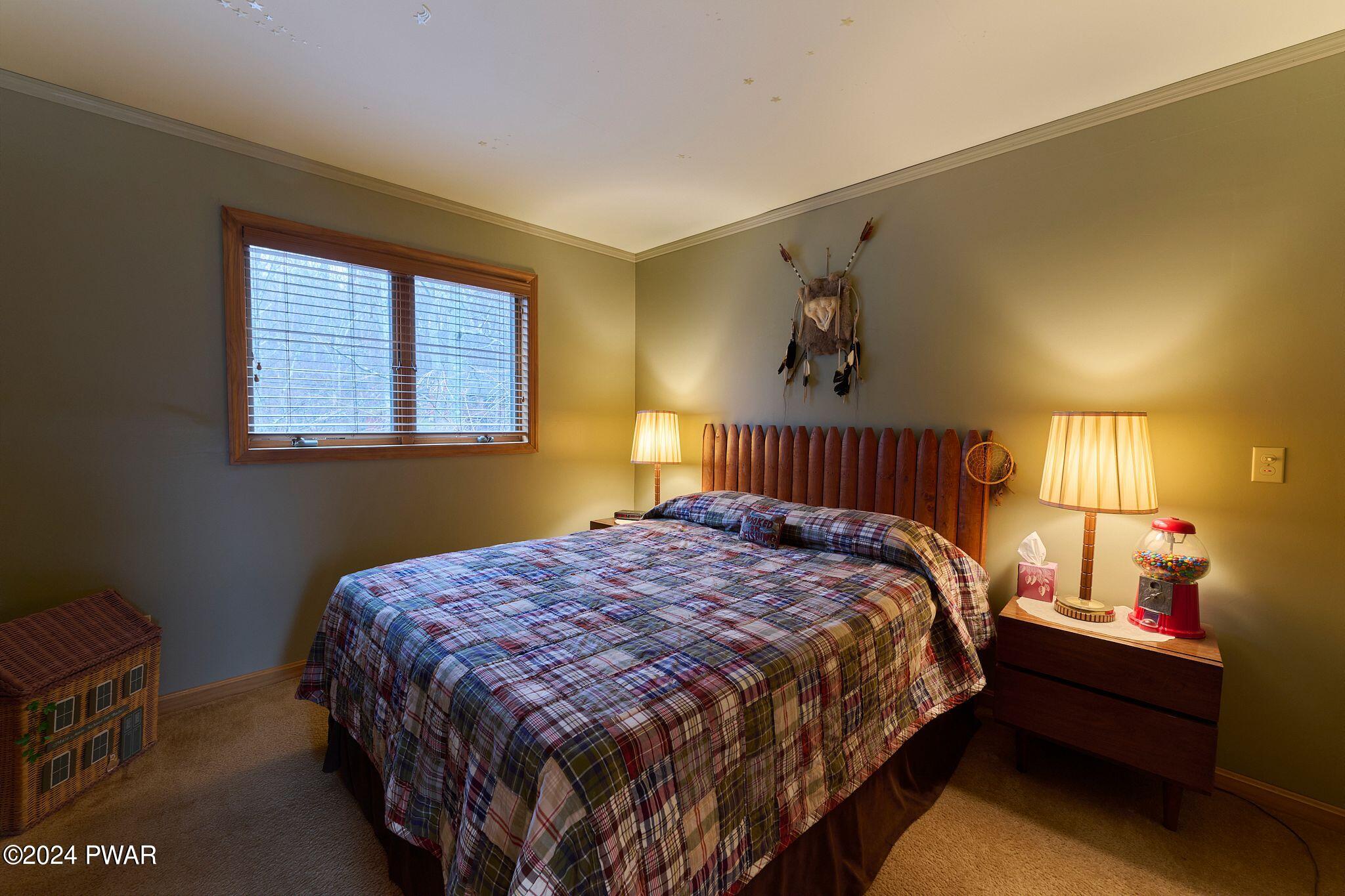 Hawley, Pennsylvania 18428, United States, 4 Bedrooms Bedrooms, ,2 BathroomsBathrooms,Residential,Pending,61446