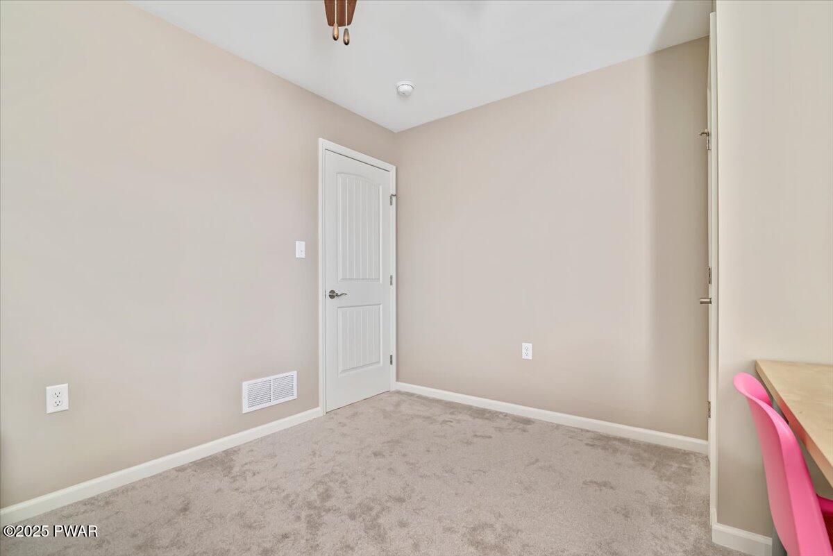 20 Merion Drive, Hazleton, Pennsylvania image 17